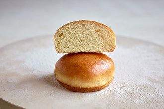 Puratos Sunset Glaze Bun.jpg